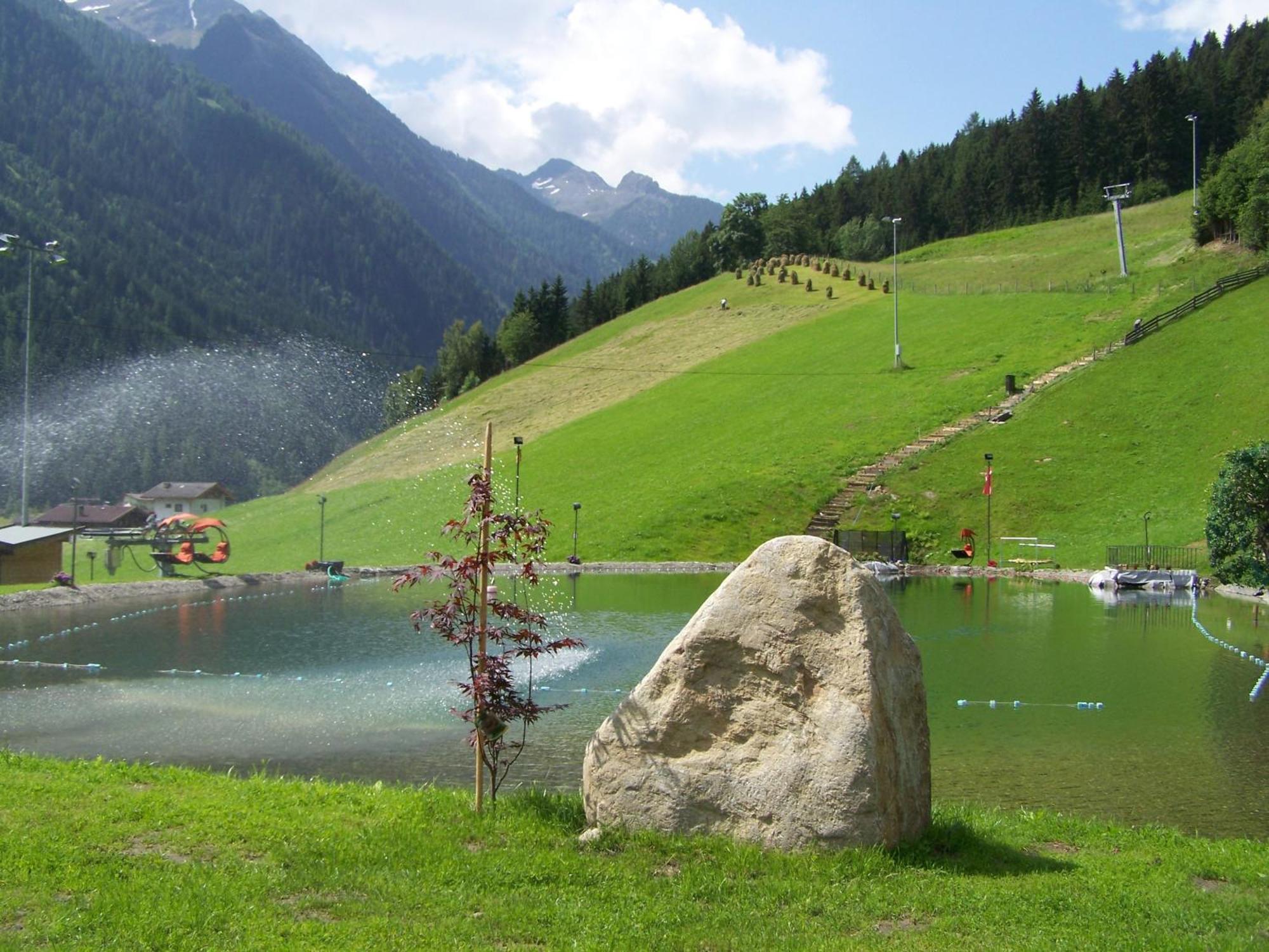 Pension Holzknechthof Am See Neustift im Stubaital Exterior photo