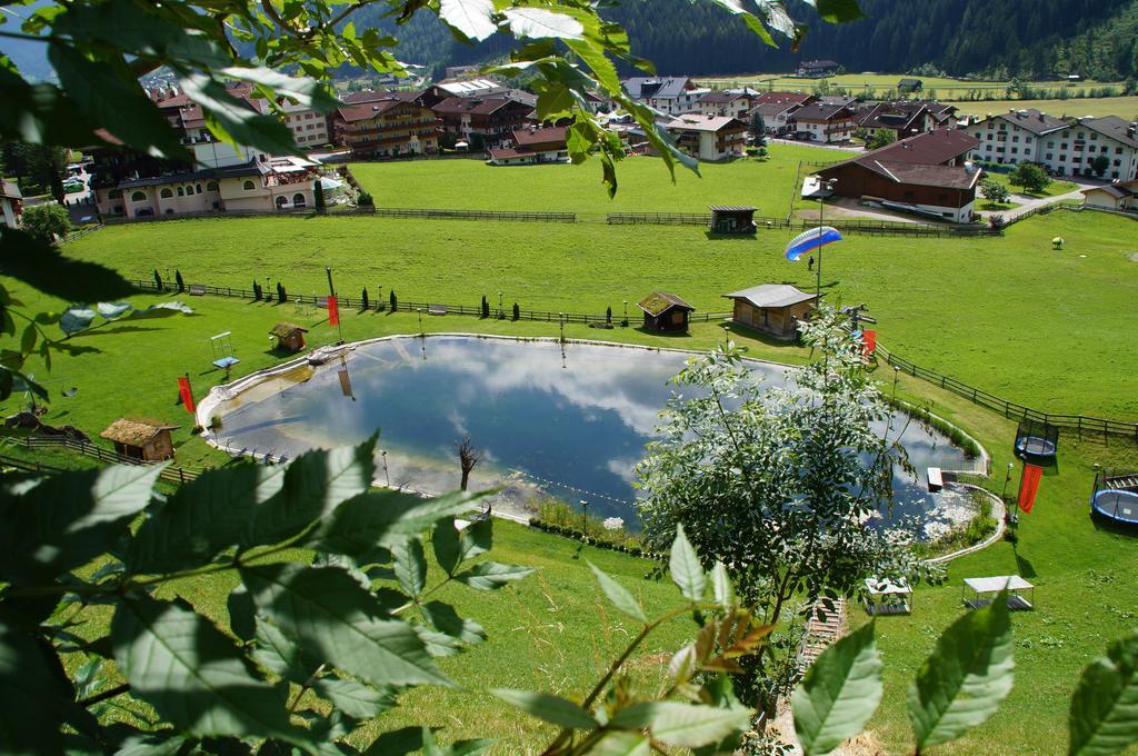 Pension Holzknechthof Am See Neustift im Stubaital Exterior photo